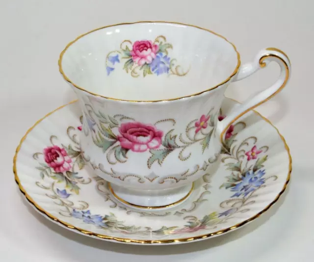 Vintage 1950s Paragon Porcelaine Angleterre Rose Châtelaine De Tasse et Soucoupe