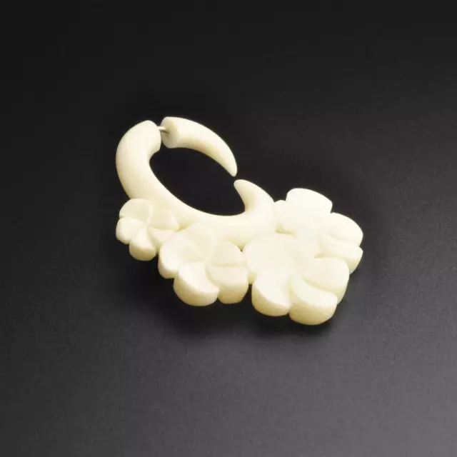 Organic Fake Ear Stretcher Plug Bone Hanging Spiral Four Flower Carving SIBJ