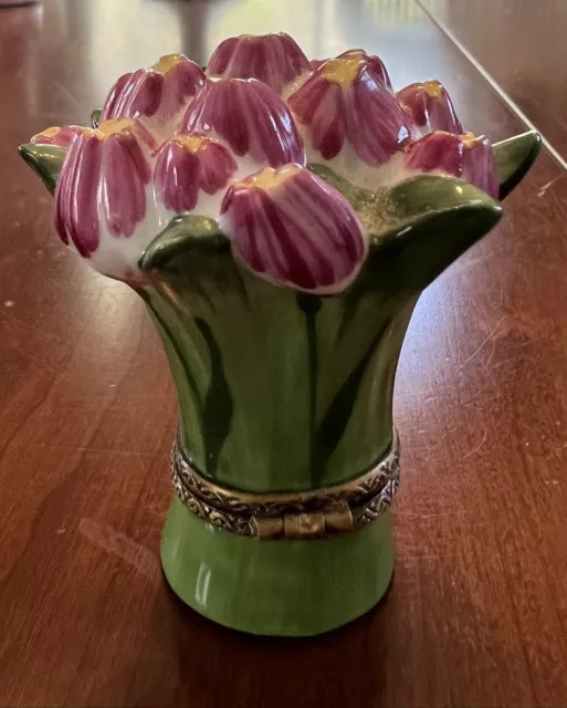 Limoges Tulip  Boquet Peint Main Chamart Trinket Box. 2