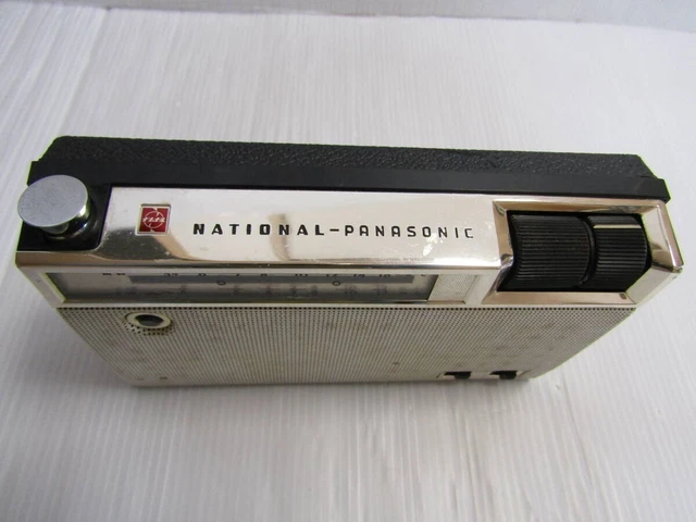 Radio National Panasonic RF-680L 1970 (Gebraucht) in Bellevue für CHF