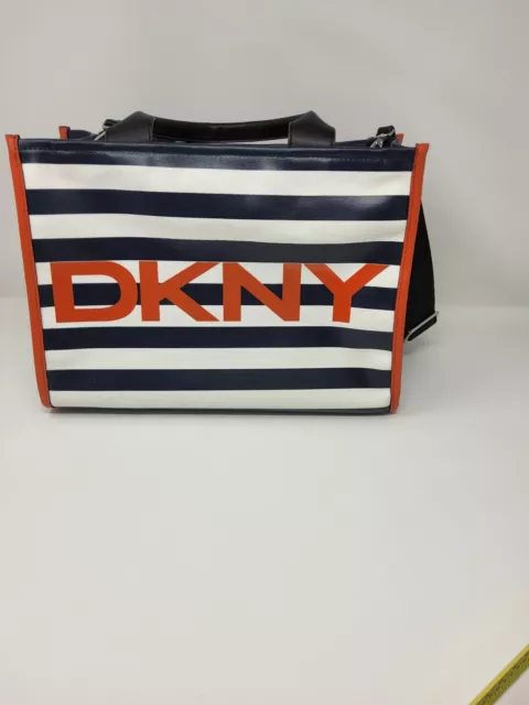 Dkny 2025 active bag