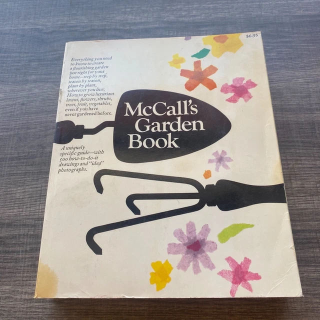 McCall's Garden Book by Gretchen F. Harshbarger (1968 Trade Paperback)