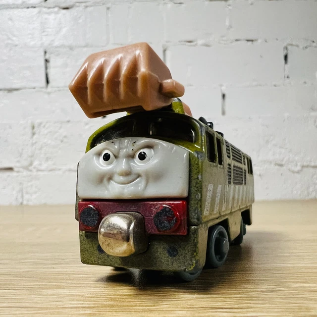 diesel-10-thomas-the-tank-engine-friends-take-n-play-along-push