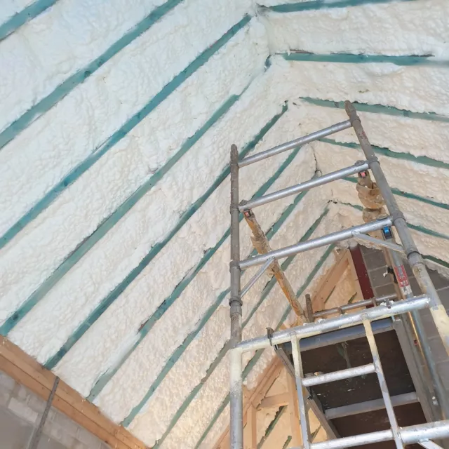 OPEN CELL SPRAY FOAM INSULATION-sprayed foam Loft/Attic insulation