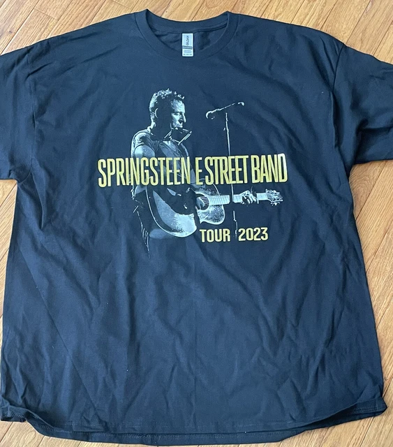 BRUCE SPRINGSTEEN AND The E Street Band Tour 2023 Tee Size LG NEW 16.