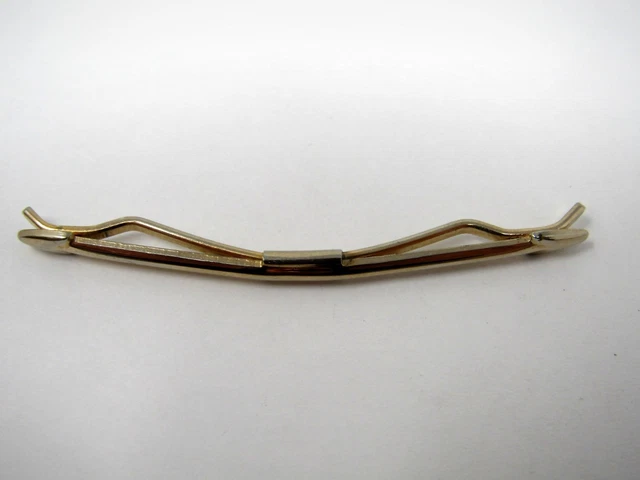 Vintage Collectible Tie Collar Bar Clip: Arrow Tip Design Classic Style
