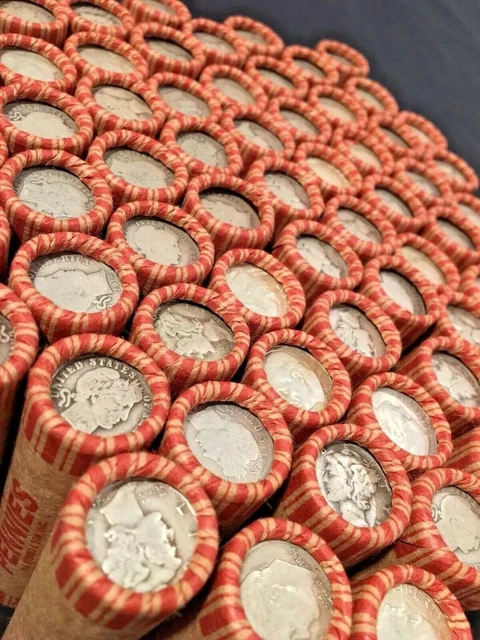 Old US Silver Dime On One End ~ Wheat Penny Lincoln Cent Roll ~ Estate Coins