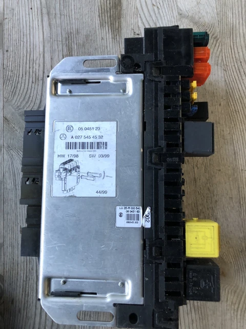 2035453301 Confort Boitier SAM Mercedes Classe C CLC W203