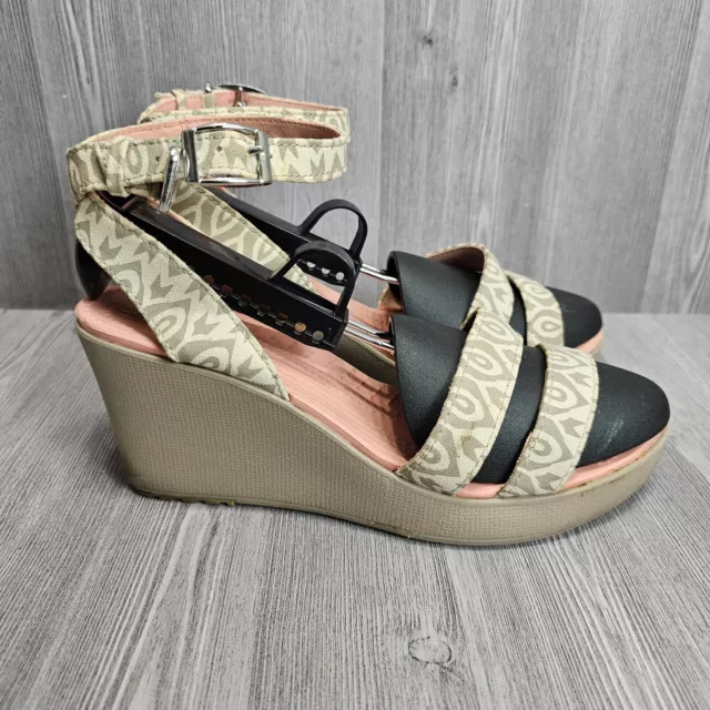 Crocs Leigh Womens Size 8 Ankle Strap Wedge Sandals Taupe Strappy Shoes 15313