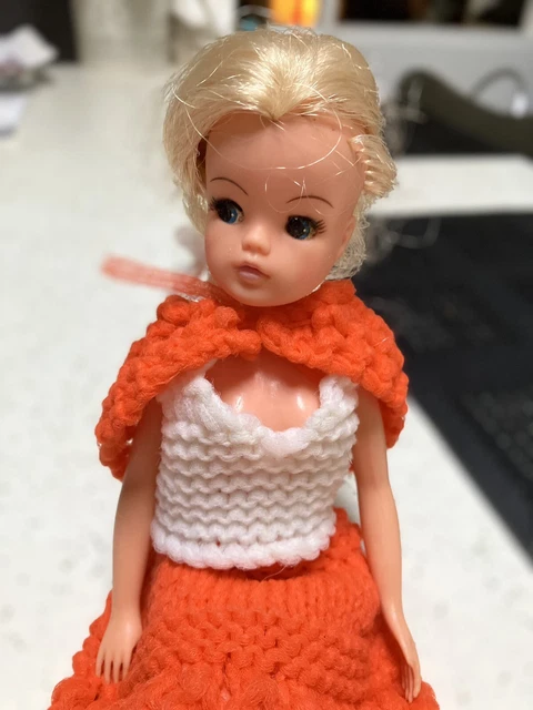 Vintage 1970's/80's Sindy Doll