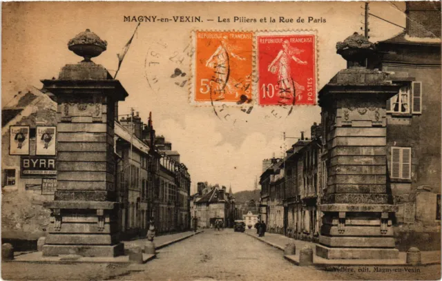 CPA Magny en Vexin Les Piliers et la Rue de Paris FRANCE (1331056)