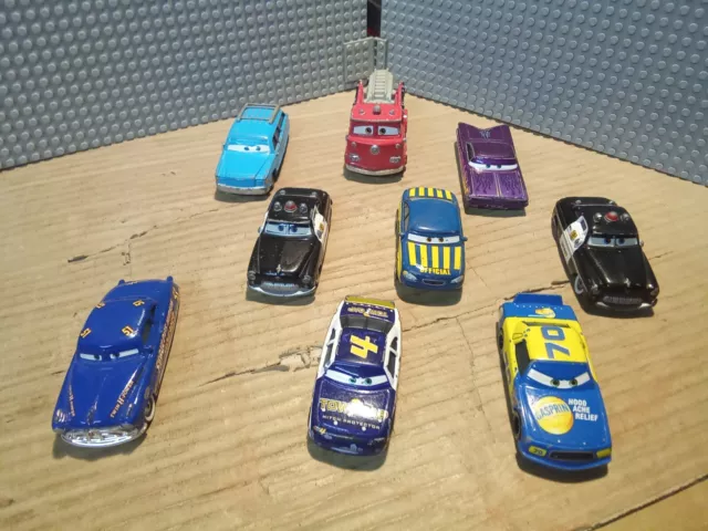 Cars Disney Pixar Dinoco Hornet Flash Mc Queen