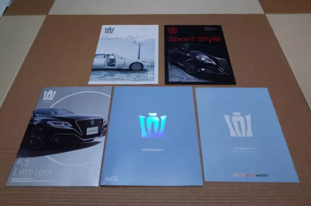 2020 April Edition Toyota Crown Catalog Piece Set Special Car Points Rs Limited