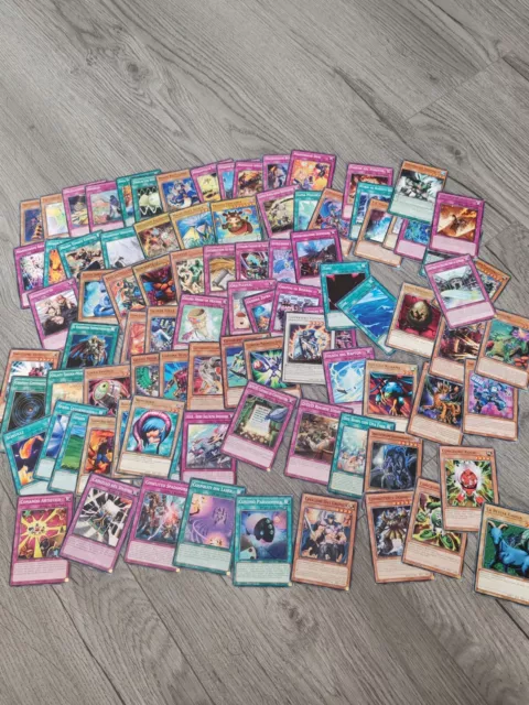 Lotto 100 Carte Yu-Gi-Oh Yu Gi Oh Yugioh Set Deck Mazzo Magia Trappola