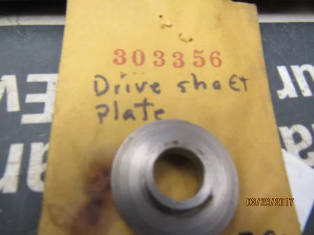 New  Omc Oem  Johnson Evinrude Drive Shaft Plate 303356