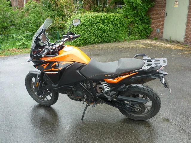 Motorrad KTM 1090 Adventure / KTM Powerparts / gepflegtes Garagenfahrzeug ! Top!