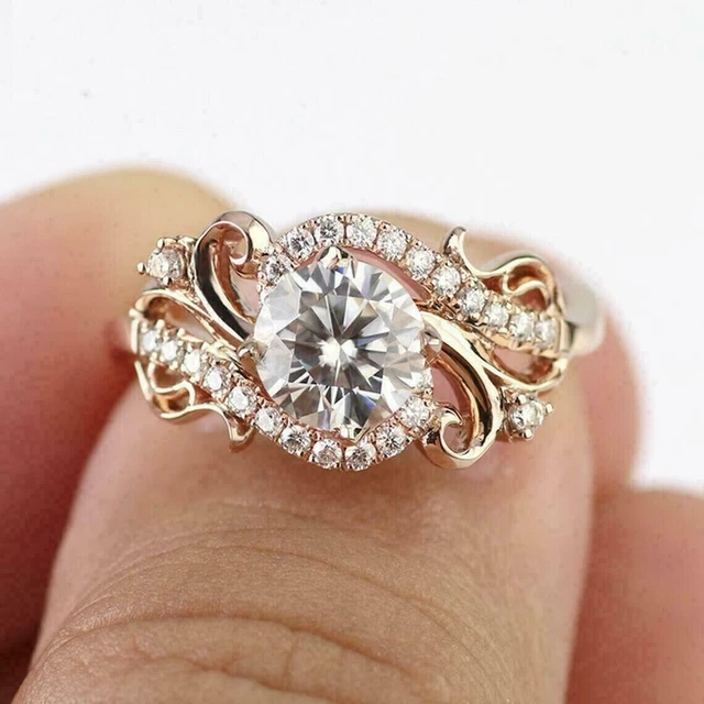 Women's Weeding Ring 2.00Ct Round Cut Lab Created Diamond 14K Yellow Gold Plated