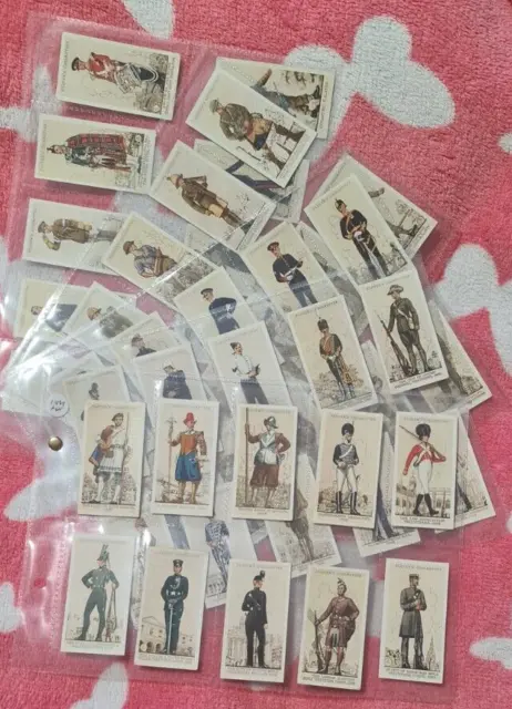 Uniforms of the Territorial Army : John Players SET 50