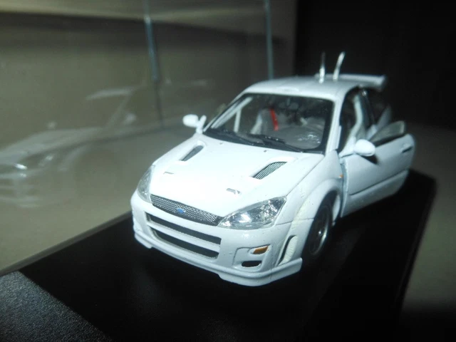 voiture miniature rare