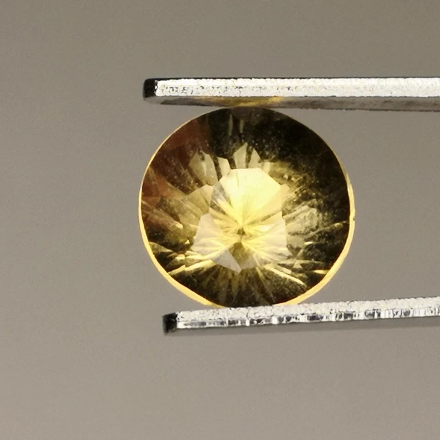 Citrine naturelle du Brésil - VS - Ronde 1.44  Carat