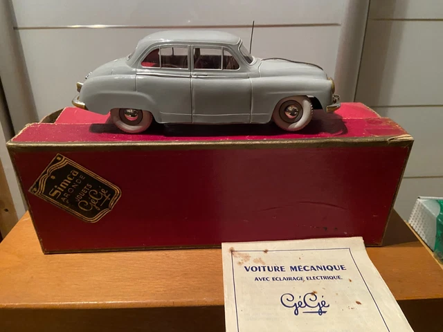 Automate lapin mécanique (années 1960