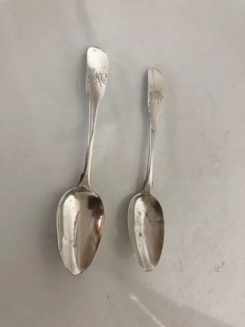 Very Nice Pair Of Monogrammed Irish Silver Fiddle Pattern Spoons Dublin 1814