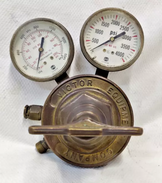 VINTAGE Victor Equipment Company Compressed Gas Regulator SR-450-D