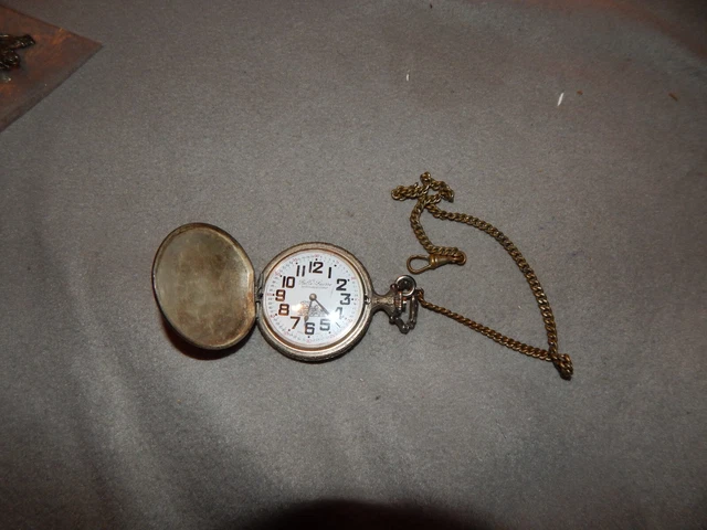 Belle luisse pocket online watch
