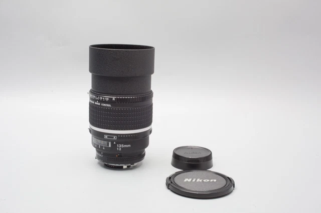 Nikon AF DC-Nikkor 135mm f/2 F2 D Lens, Full-Frame Prime Lens Nikon F Mount