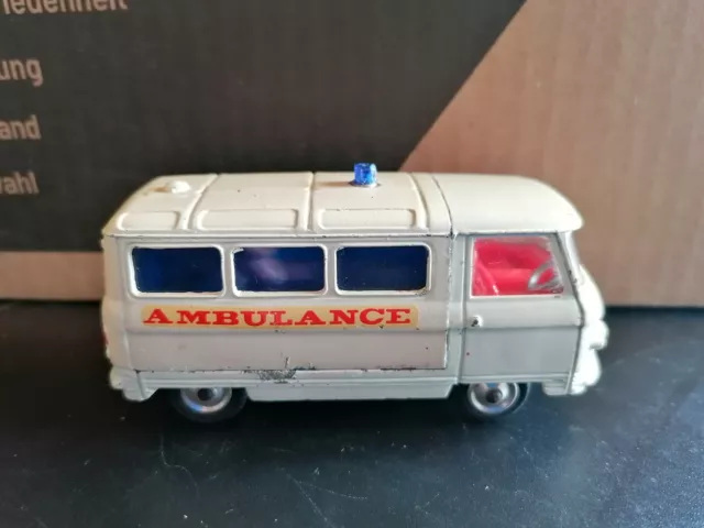 Corgi Toys Nr. 463 Commer Ton Chassis Krankenwagen mit abnehmbarem Rücken