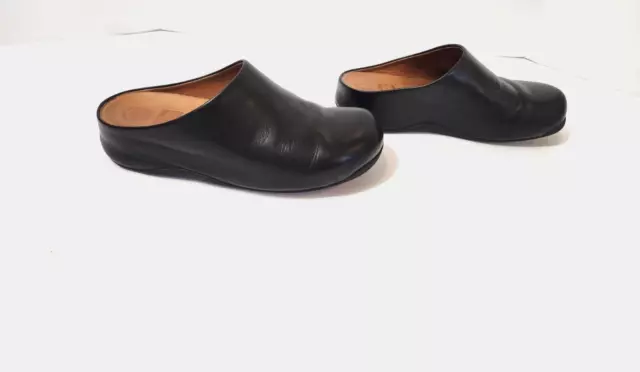 FitFlop Shuv Black Leather Clogs Slip On Micro Wobble Board Comfort Women’s 8M