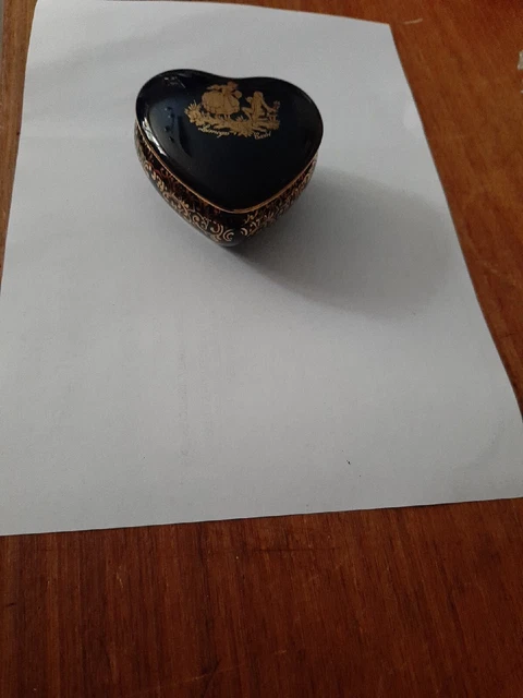 Boîte à Bijoux Ancienne En Forme D'oeuf Porcelaine Blanche Bleue Dorée - Occasion