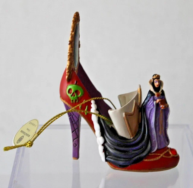 DISNEY SNOW WHITE Evil Queen Bradford Exchange Villains Shoe With Tag