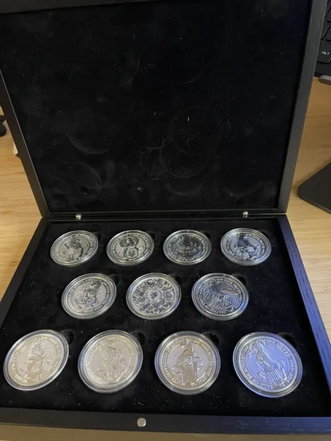 Silver 2oz Royal Mint Queens Beast £5 Complete Coin Collection With Completer.