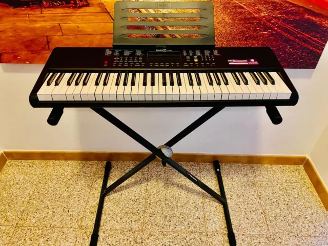 Tastiera musicale Rock Jam RJ361, 61 tasti, con supporto, ottime condizioni