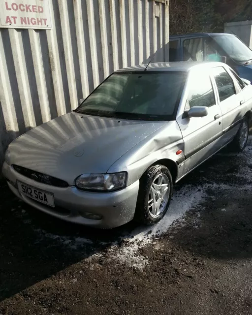 BREAKING 36K FORD ESCORT MK6 5DR SILVER 1.6 ZETEC SPARES side repeater