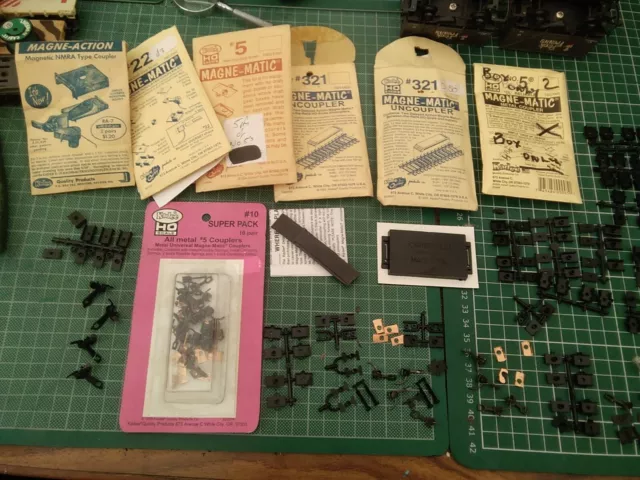 Ho/oo Gauge Job Lot Of Kadee Magne-Matic Umcoupler & Couplings