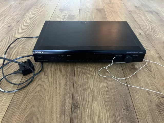 Sony ST-SE300 FM/AM Tuner Fully Working