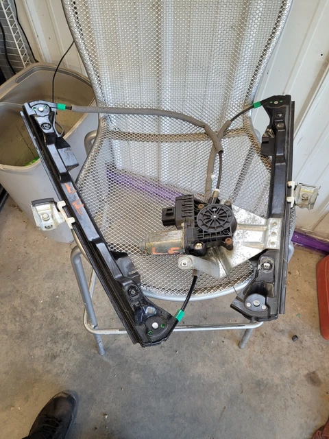 02-08 03 04 05 Jaguar X-Type Front Left Driver Side Door Window Motor Regulator