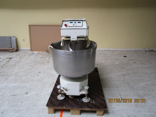 2  SPIRALKNETER Teigmaschine Teigkneter EBERHARDT MAXIMAT 80  und 1 DIOSNA