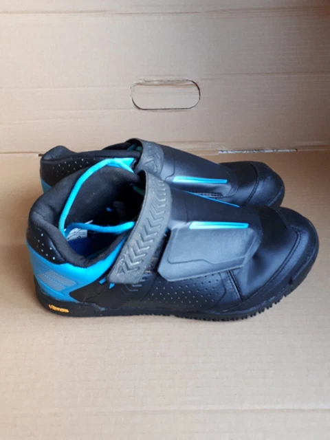 Shimano Cycling mtb flat Shoes SH AM7 black and blue 3