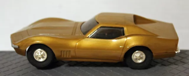 Vintage 1/32 Scale Eldon Corvette Gold Colored Tested And Running