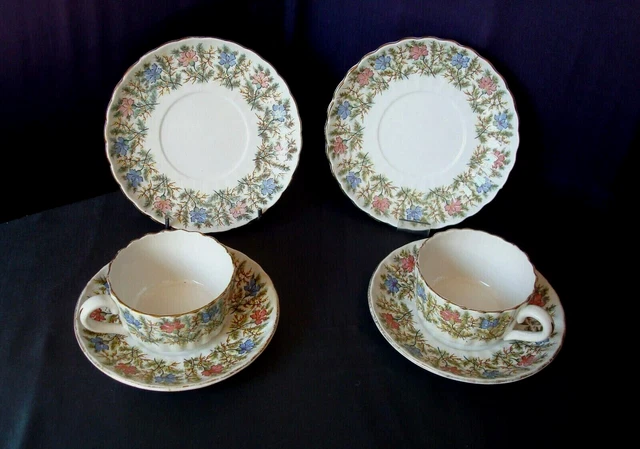 SERVICE SARREGUEMINES DV  2 TASSES A CAFE et 2 ASSIETTES à DESSERT
