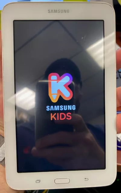 Kids Tab E Lite 7.0 8GB (Wi-Fi) Tablets - SM-T113NDWACCC