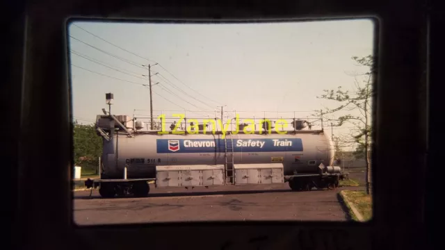 Xoi03 Train Engine Locomotive 35Mm Slide Cpdx 911R  36, Perth Amboy, Nj 1996
