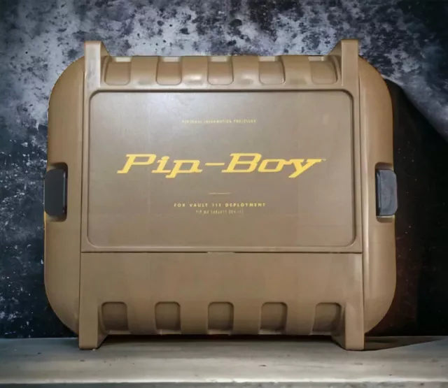 Fallout 4 Collectors Edition Pip Boy 3000 IV Case ONLY NO GAME NO PIP-BOY