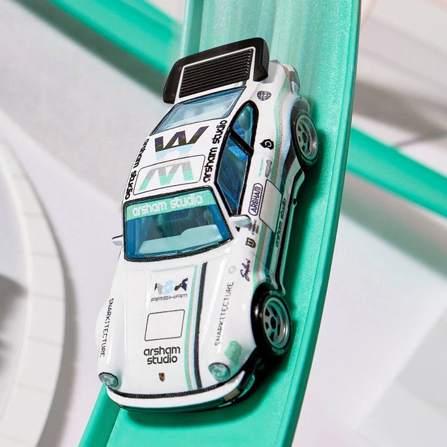 Hot Wheels X Daniel Arsham Eroded Porsche Safari Brand New In Box (HPJ31-9993 Hot Wheels X Daniel Arsham Eroded Porsche Safari Brand New In Box (HPJ31-9993