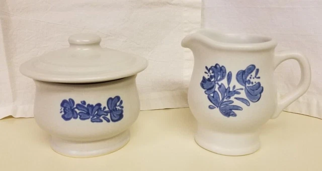 Vintage Pfaltzgraff Yorktowne Creamer and Sugar Bowl With Lid