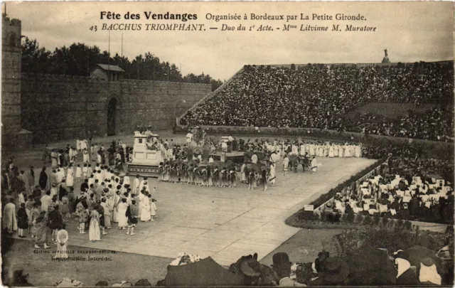 CPA Fete des Vendanges - Organized in Bordeaux by La Petite Gironde (655605)