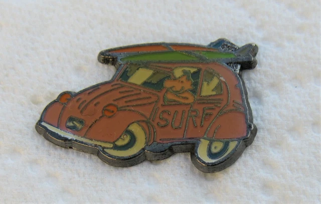 Pin's Bd Margerin 2Cv Surf
